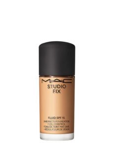 M.A.C Studio Fix Fluid SPF 15 Mini Soft Matte Foundation With Hyaluronic Acid - NC30 (15ml)